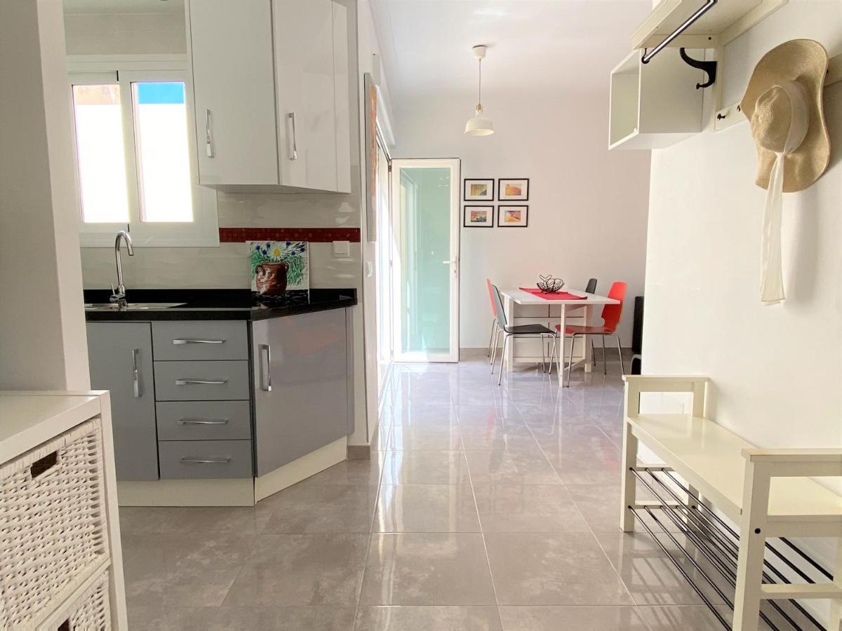 Medina Torrecilla Beach Casasol Nerja Buitenkant foto